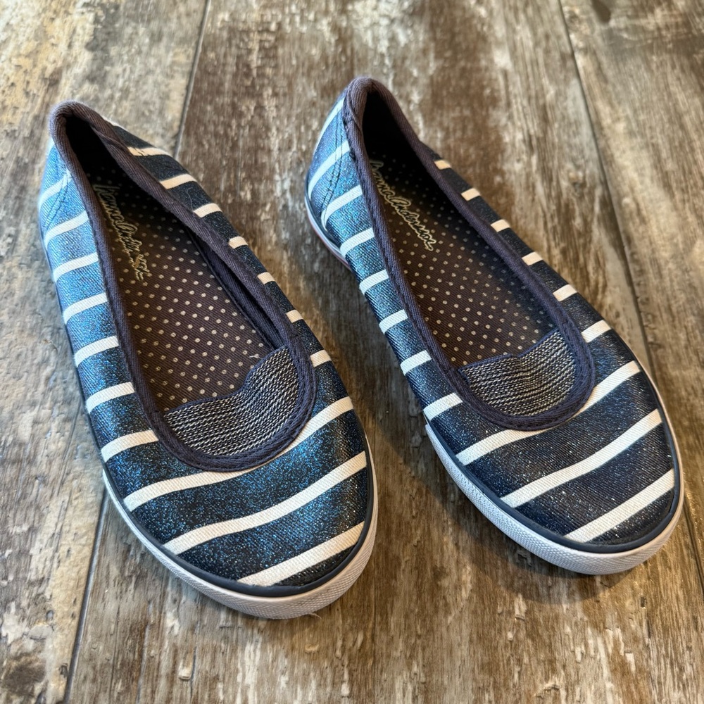 Hanna Andersson Mimi Sneaker Slip On Size: 13